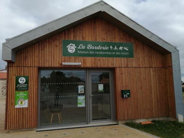 La Borderie - Maison Des Randonnees - Gite Etape - Gite De Groupe Vaire Ruang foto